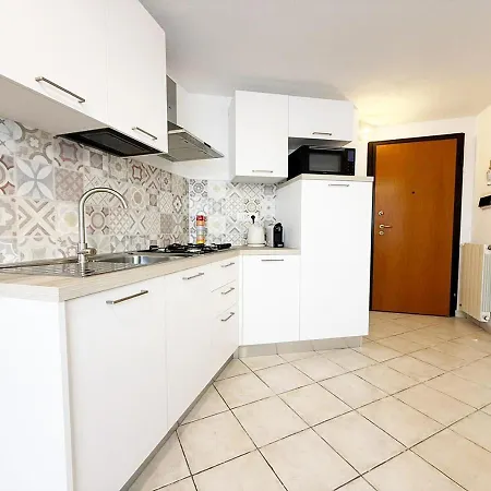 Pgs Immobiliare Srls Residenza Belvedere Bilocale Accessoriato Con Balcone Vista Mare Apartment